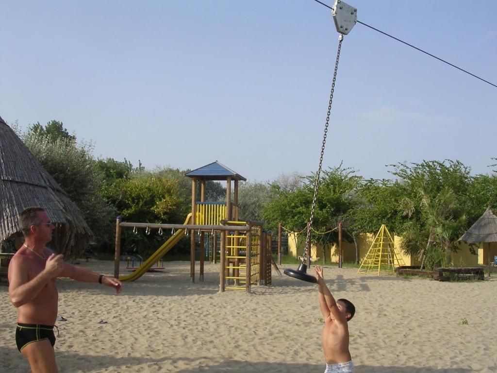 Holiday Center Valdor Cavallino-Treporti Exterior foto